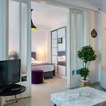 Mayer Galata Apartment
