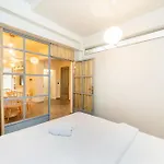Mayer Galata Apartment