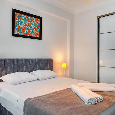 Mayer Galata * Provincia di Istanbul